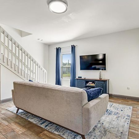 Cozy Charmer In Town Savannah Bagian luar foto